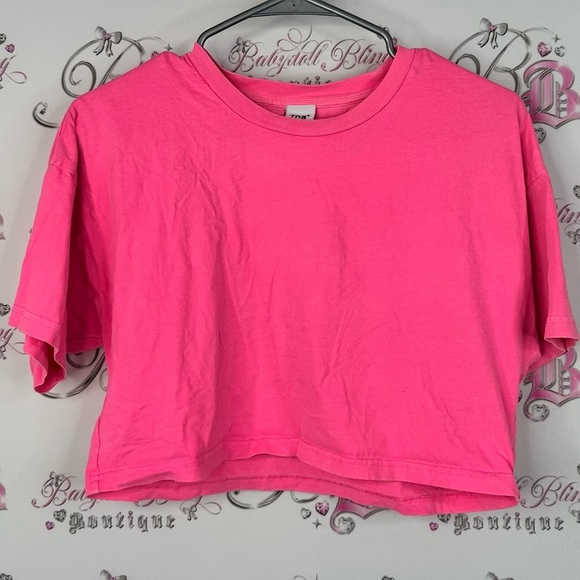 TNA Tops - TNA crop tee tshirt neon bright Vibrant Pink Short Sleeve Tee
